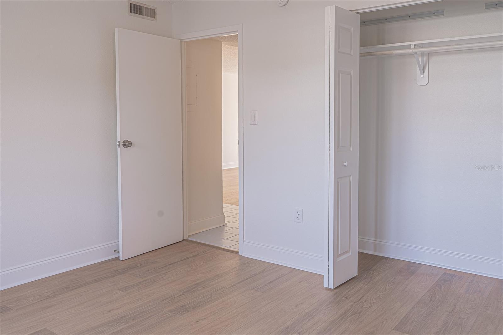 363 S MCMULLEN BOOTH RD #107, CLEARWATER, FL — photo 13