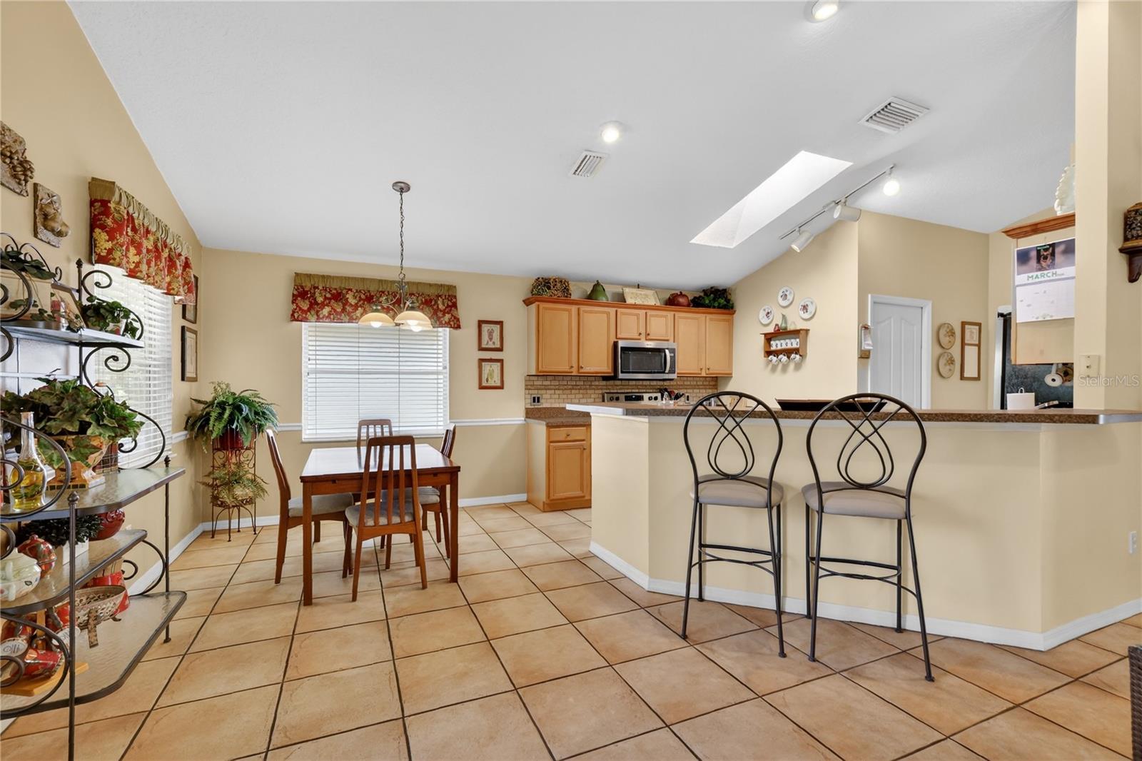 2825 HARDENBERGH LN, EUSTIS, FL — photo 23