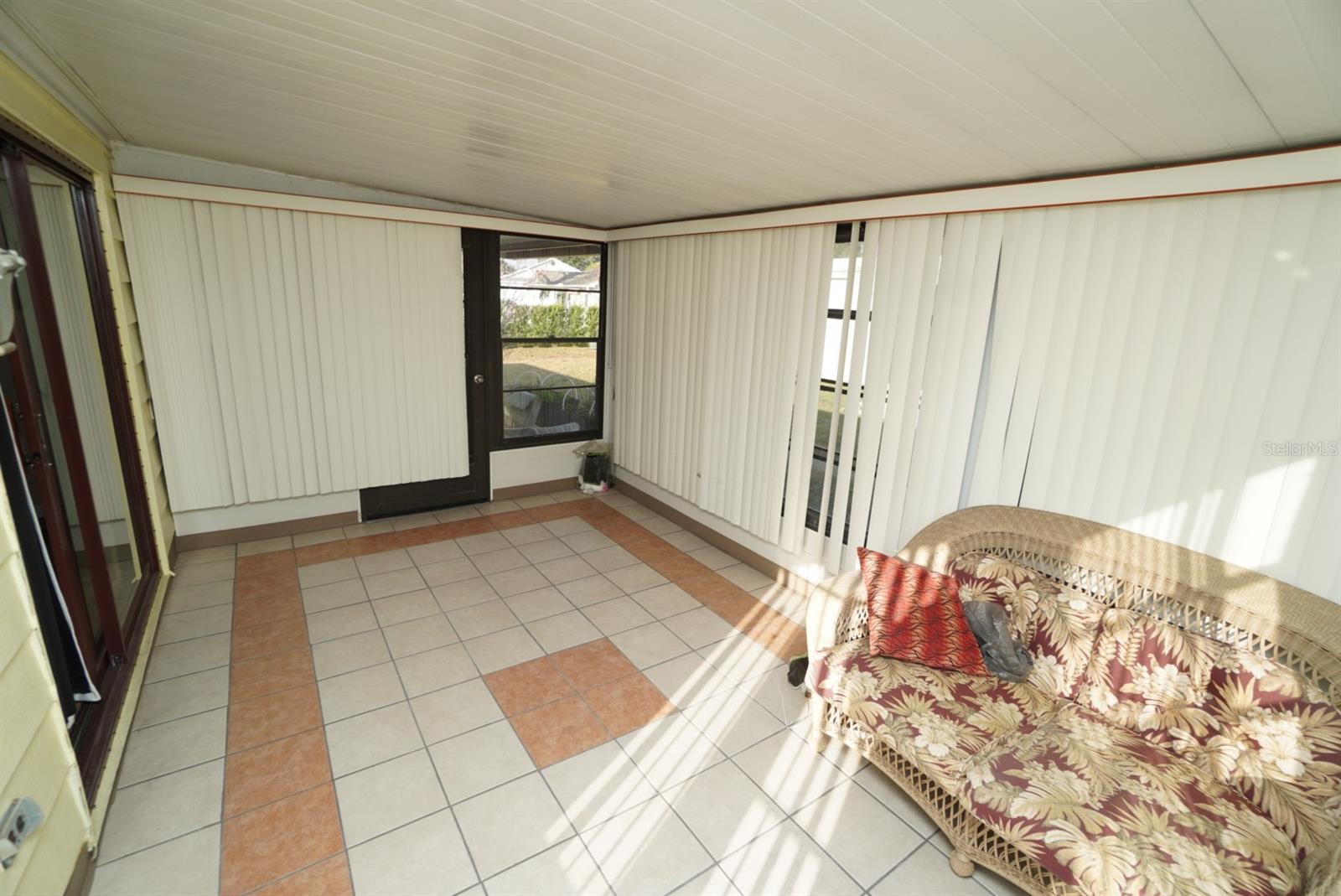 717 ROYAL PALM AVE, LADY LAKE, FL — photo 27