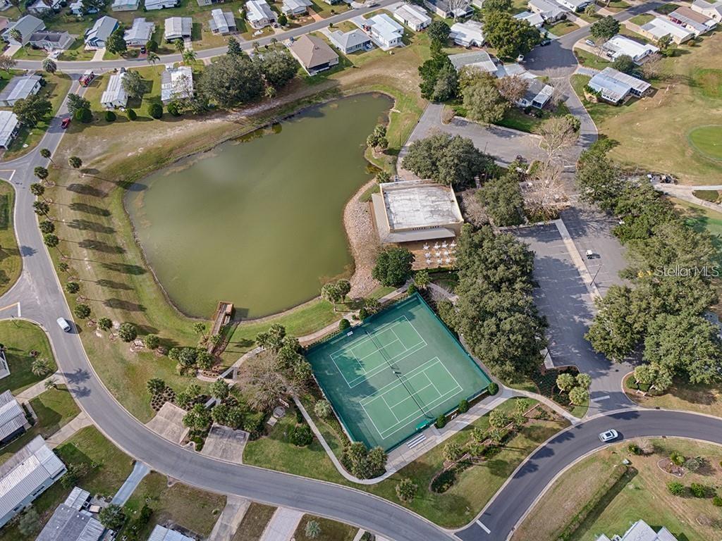 717 ROYAL PALM AVE, LADY LAKE, FL — photo 35
