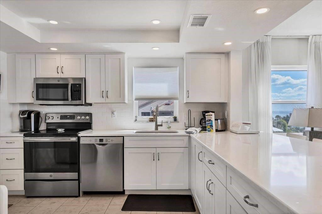 6154 MIDNIGHT PASS RD #301, SARASOTA, FL — photo 5