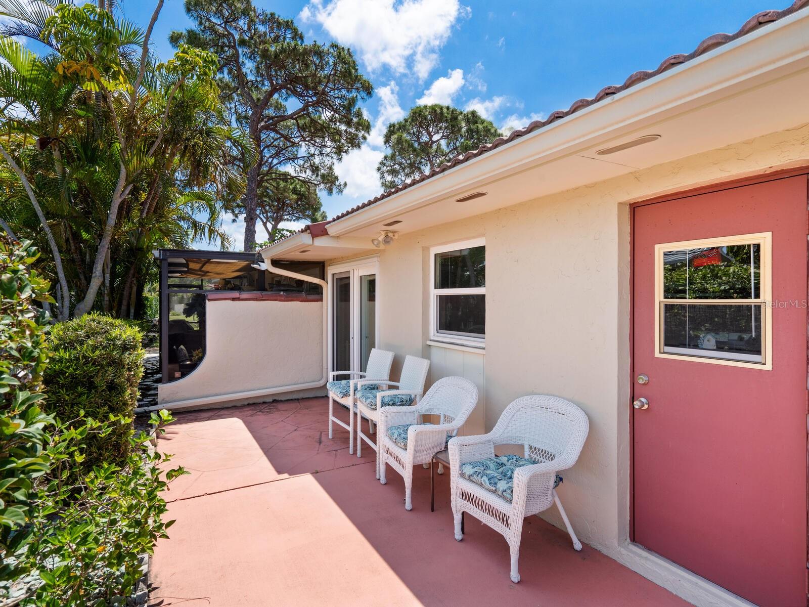 2153 PUEBLO CIR #V14, SARASOTA, FL — photo 21