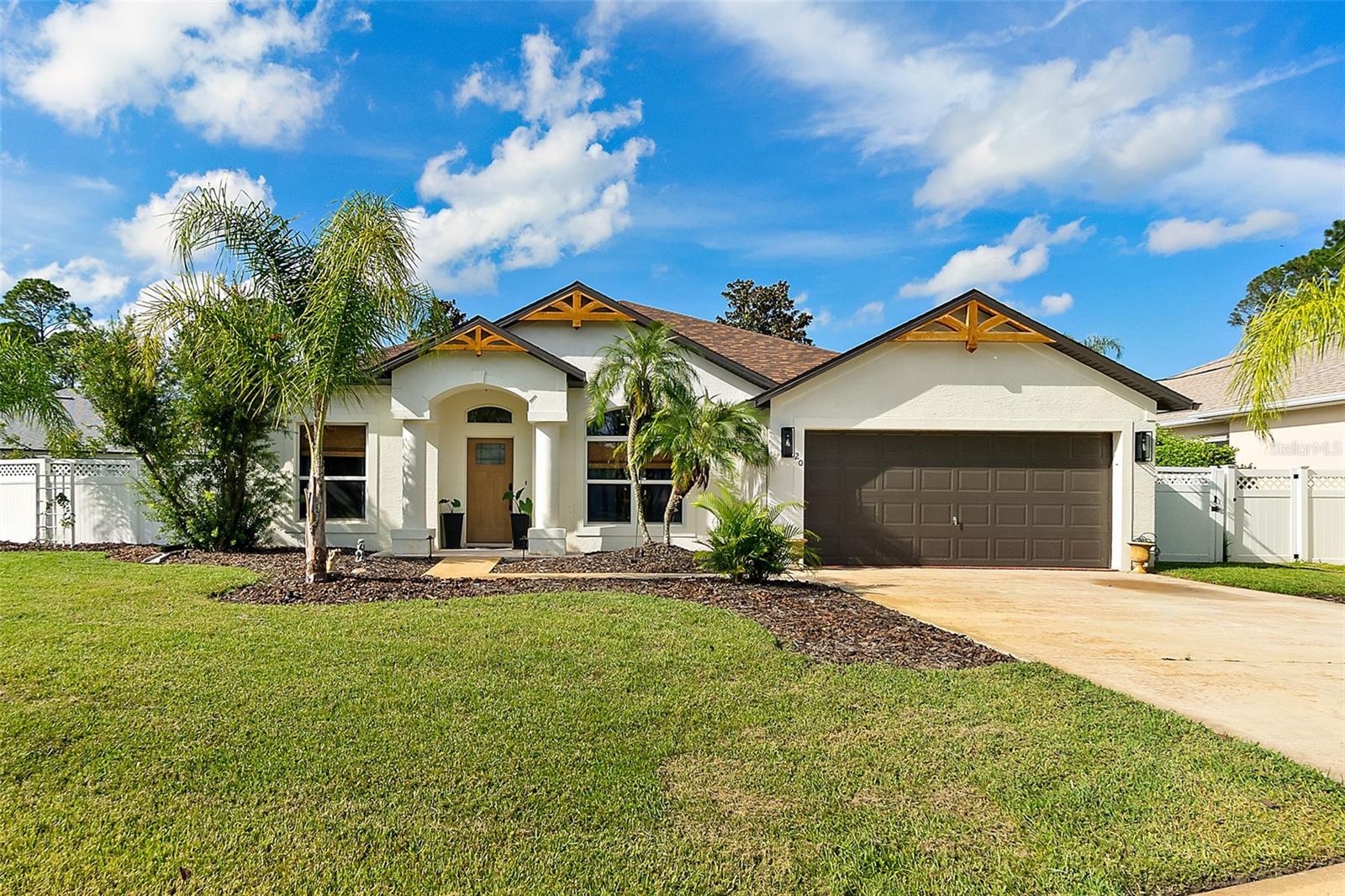 20 EASTWOOD DR, PALM COAST, FL