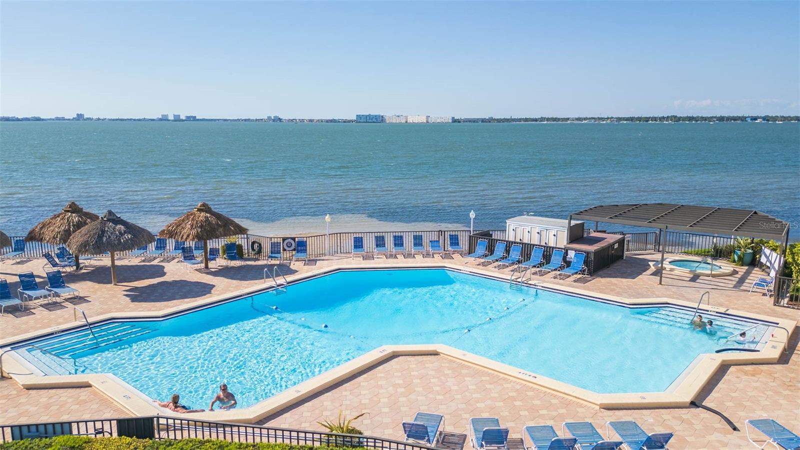 5633 PUERTA DEL SOL BLVD S #208, ST PETERSBURG, FL — photo 3