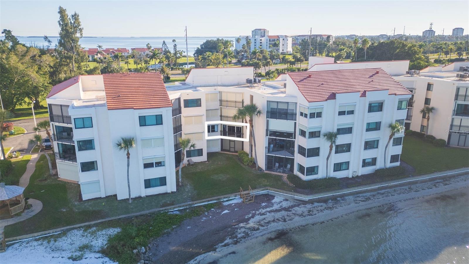 5633 PUERTA DEL SOL BLVD S #208, ST PETERSBURG, FL — photo 31