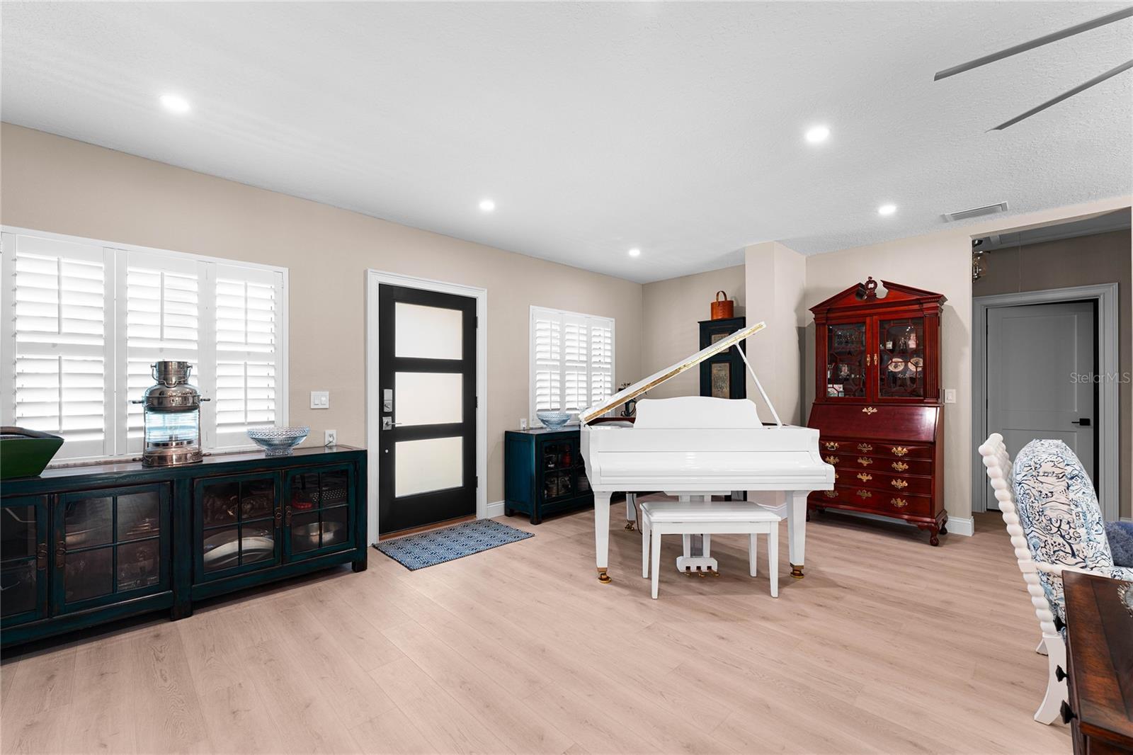 848 MANDALAY AVE, CLEARWATER BEACH, FL — photo 19