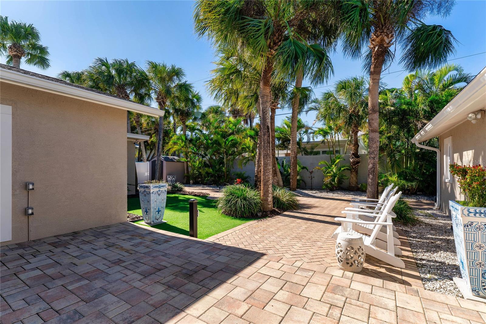 848 MANDALAY AVE, CLEARWATER BEACH, FL — photo 50