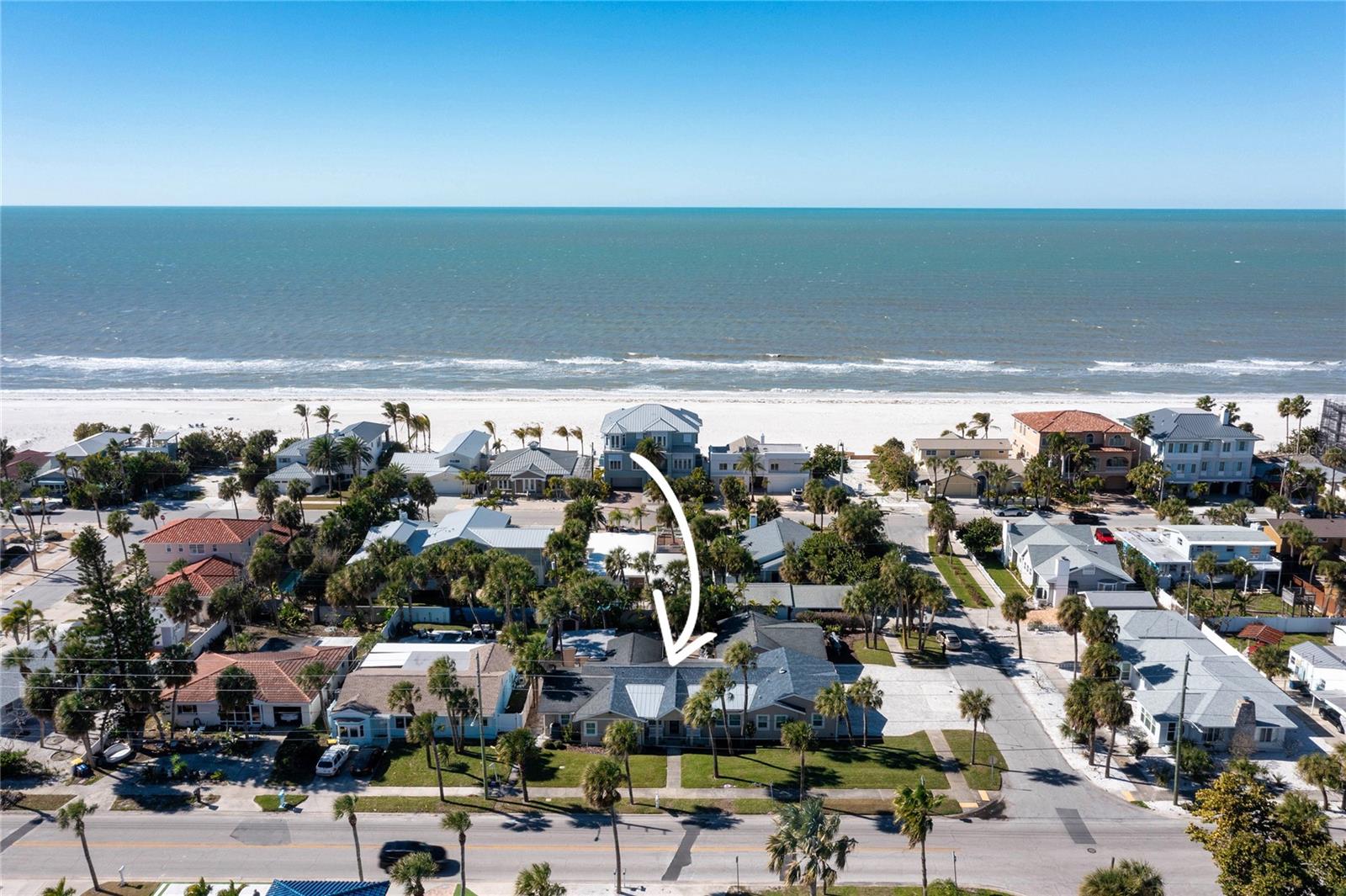 848 MANDALAY AVE, CLEARWATER BEACH, FL — photo 57