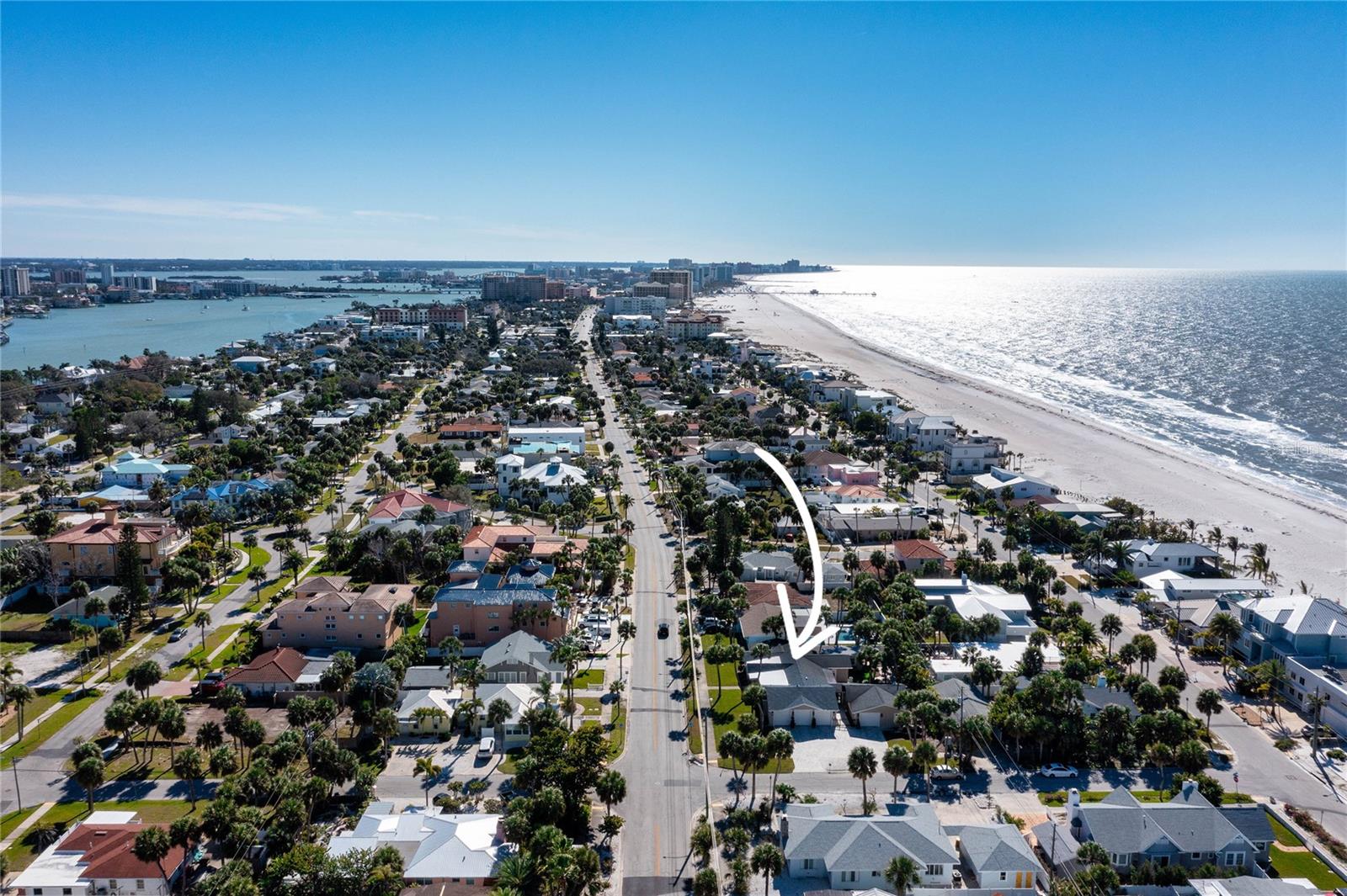848 MANDALAY AVE, CLEARWATER BEACH, FL — photo 60