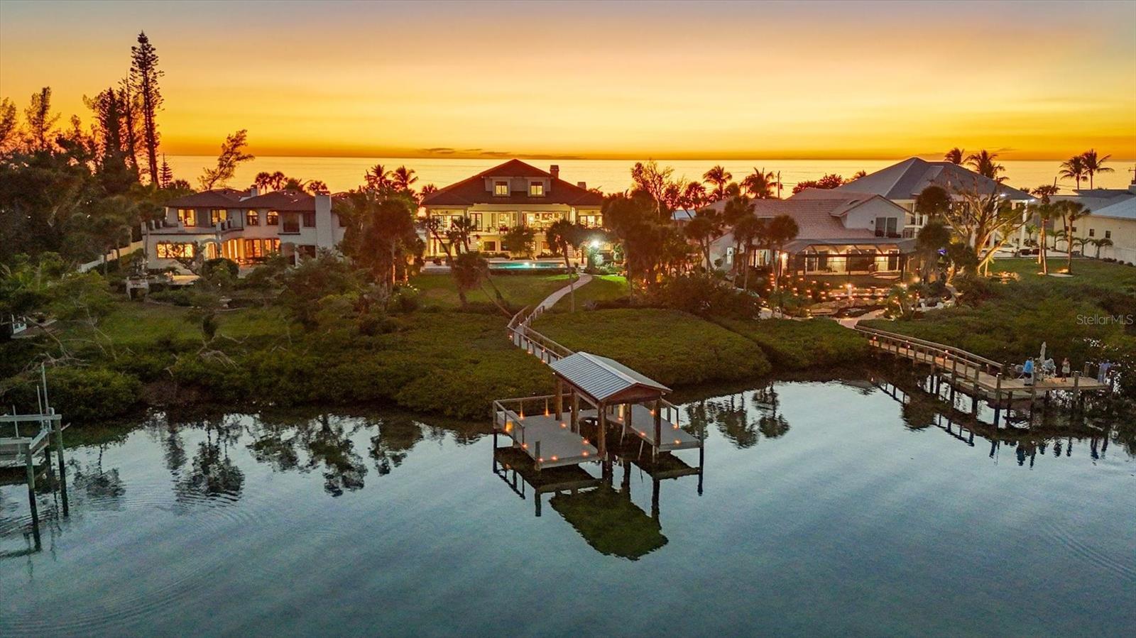 3210 CASEY KEY RD, NOKOMIS, FL