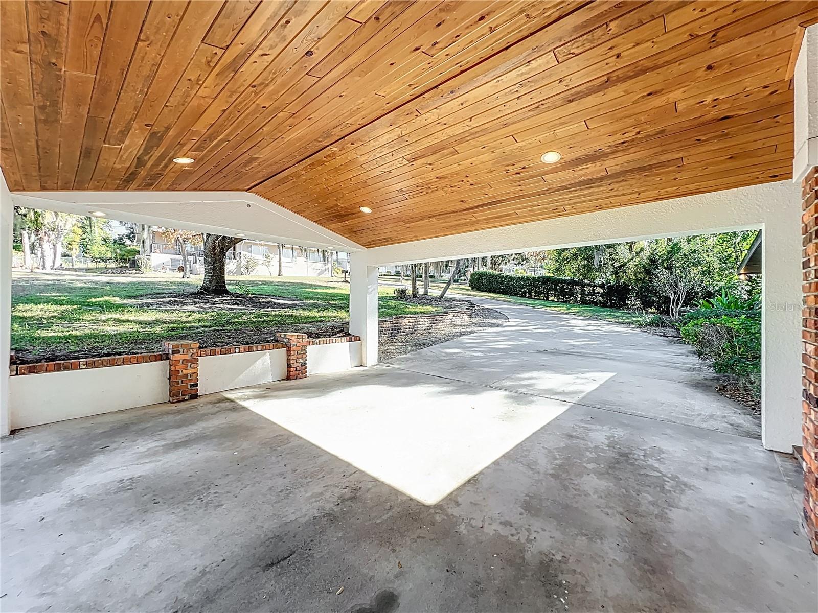 2400 TOPPING PL, EUSTIS, FL — photo 101