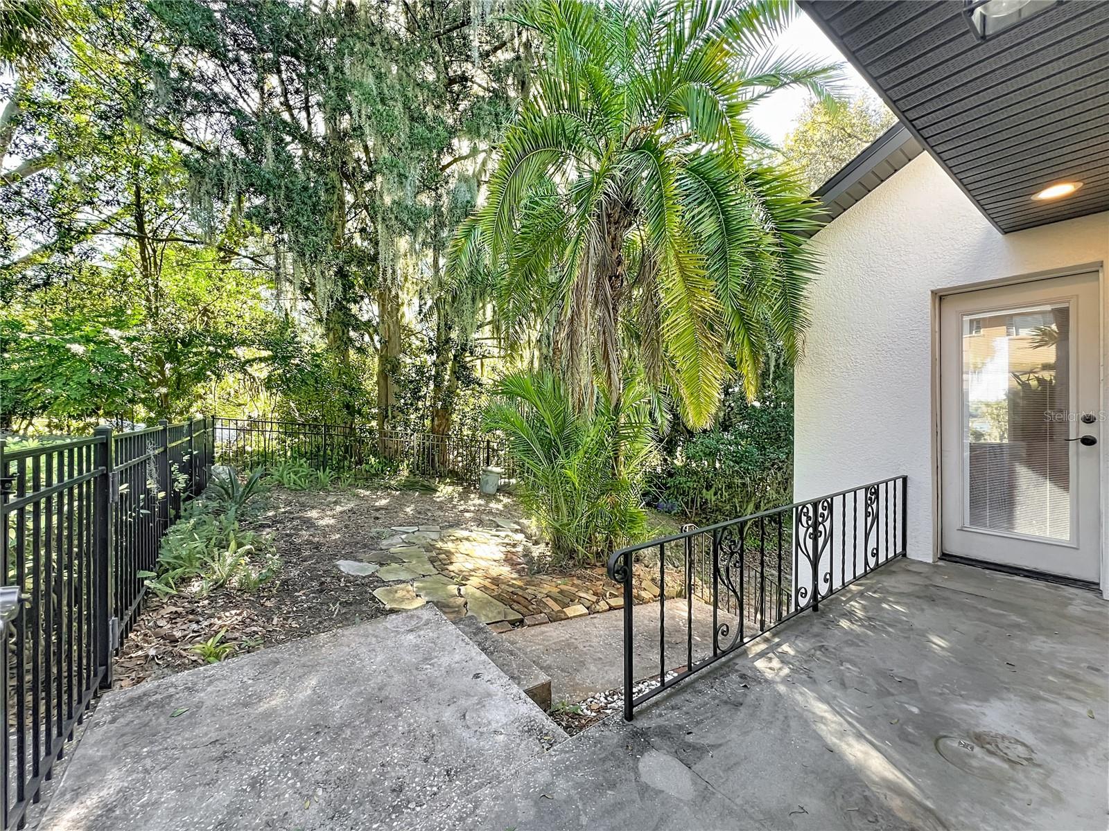 2400 TOPPING PL, EUSTIS, FL — photo 111