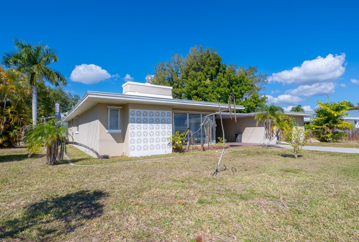 410 W CHARLOTTE AVE, PUNTA GORDA, FL — photo 2