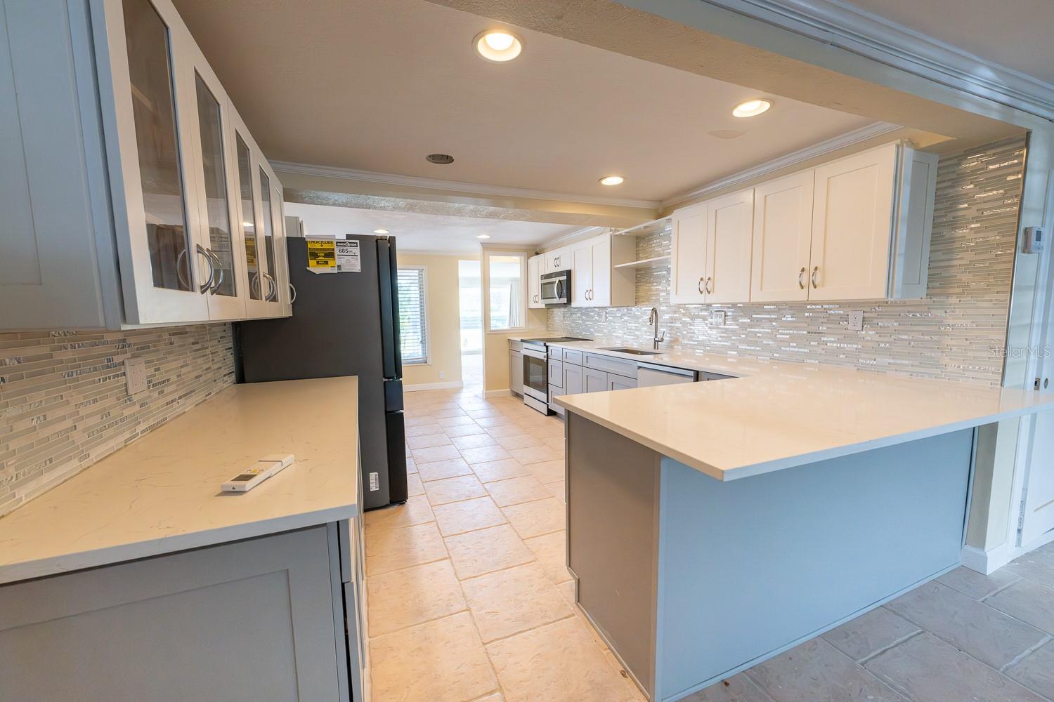 410 W CHARLOTTE AVE, PUNTA GORDA, FL — photo 16