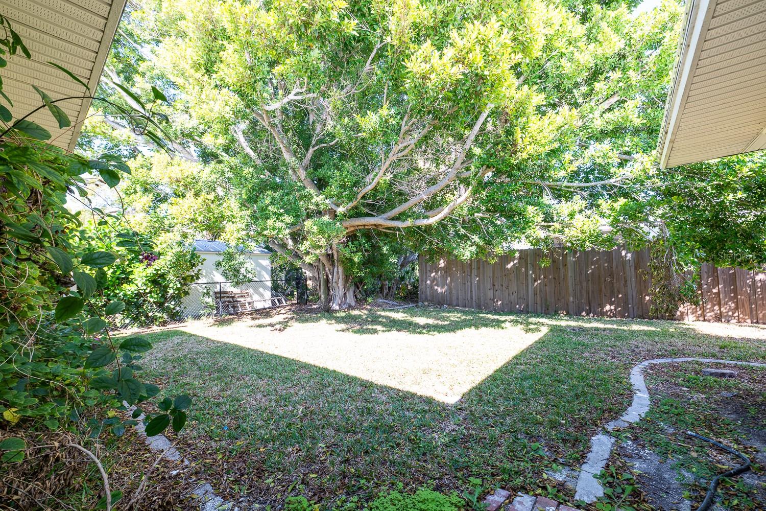 410 W CHARLOTTE AVE, PUNTA GORDA, FL — photo 28