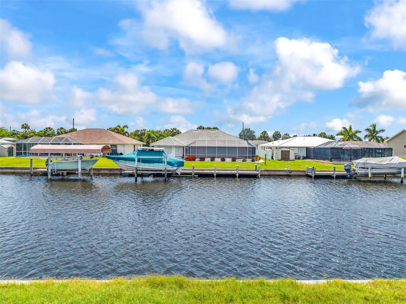 4366 WYNKOOP CIR, PORT CHARLOTTE, FL — photo 3