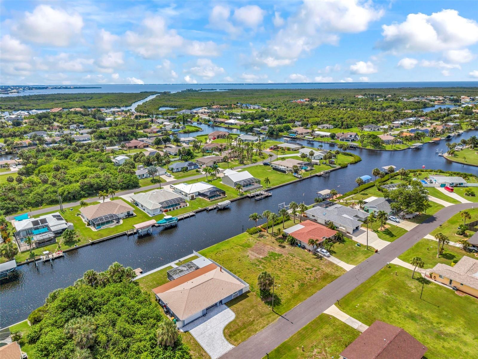 4366 WYNKOOP CIR, PORT CHARLOTTE, FL — photo 12
