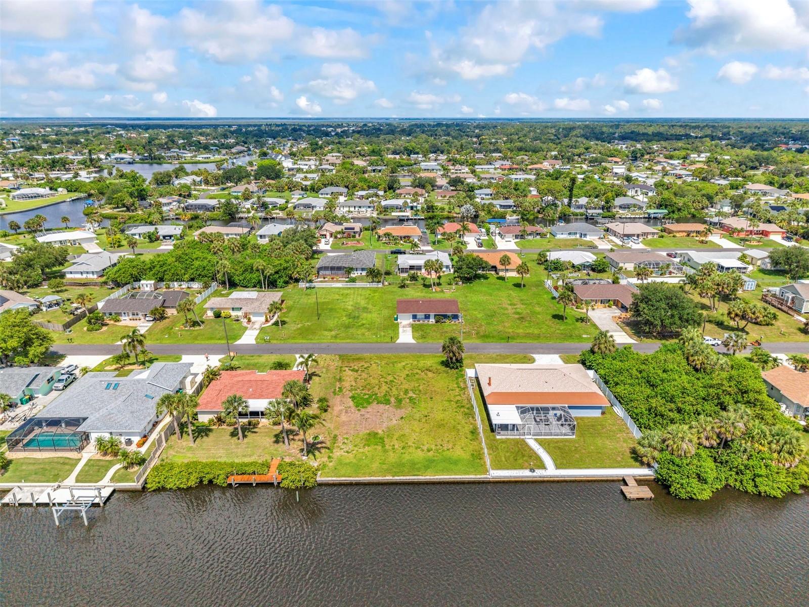4366 WYNKOOP CIR, PORT CHARLOTTE, FL — photo 17