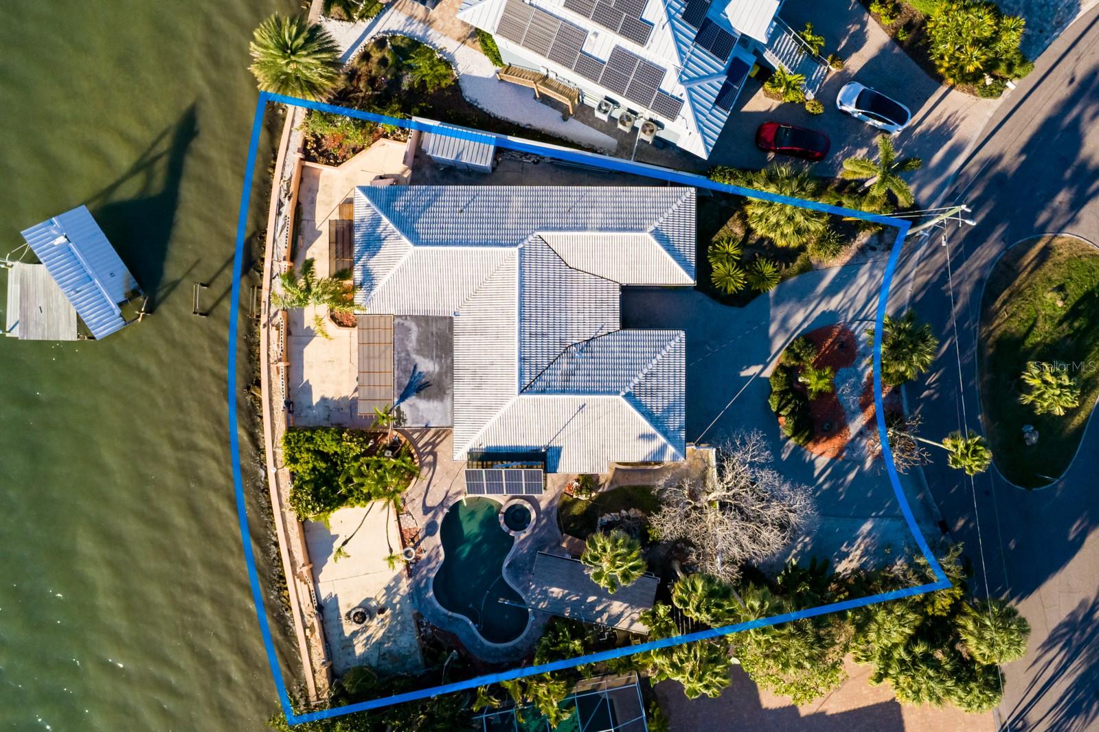 1844 VENETIAN POINT DR, CLEARWATER, FL — photo 12