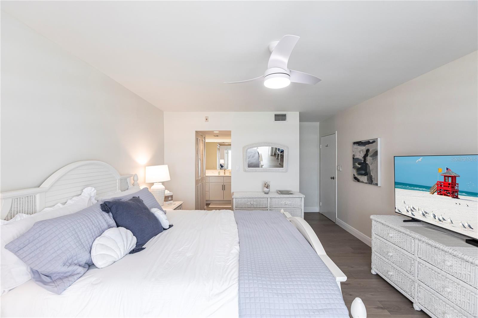 1055 W PEPPERTREE DR #106AA, SARASOTA, FL — photo 19