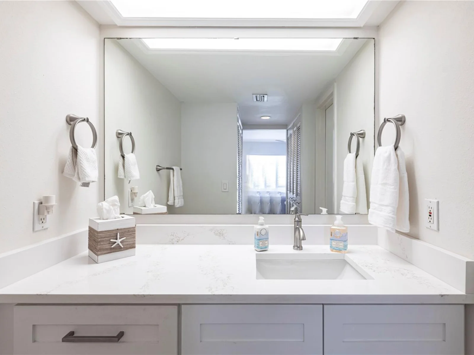 1055 W PEPPERTREE DR #106AA, SARASOTA, FL — photo 24