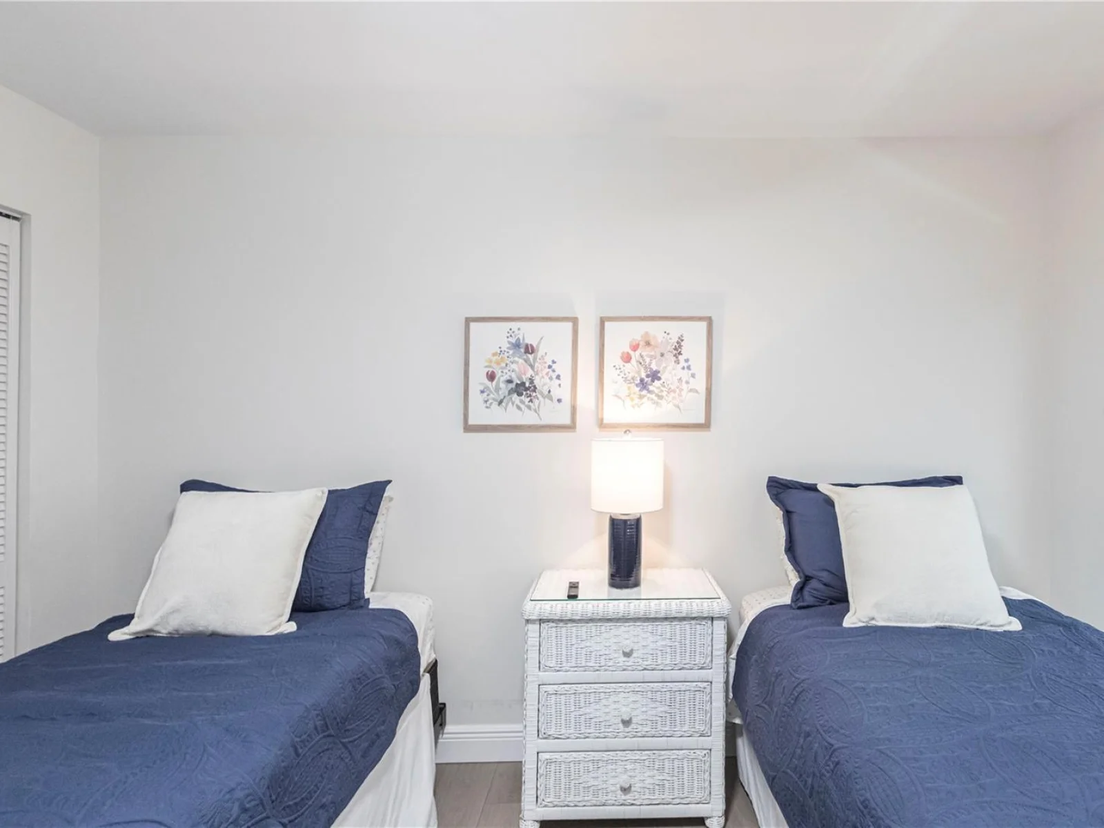1055 W PEPPERTREE DR #106AA, SARASOTA, FL — photo 32