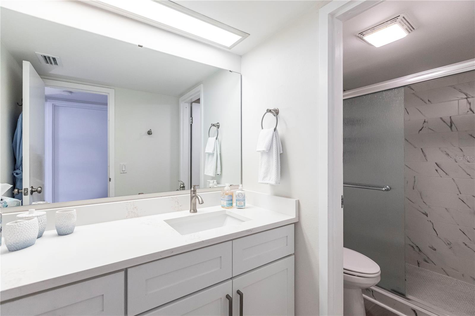1055 W PEPPERTREE DR #106AA, SARASOTA, FL — photo 33