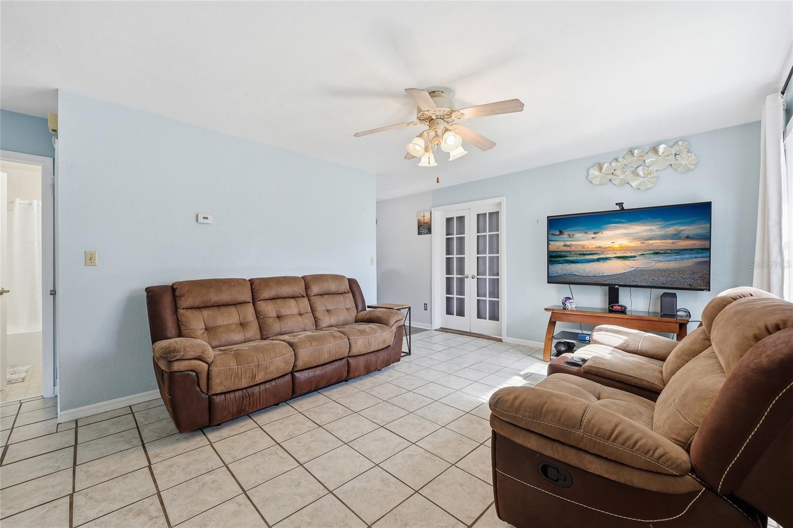 4916 SW 57TH DR, GAINESVILLE, FL — photo 3