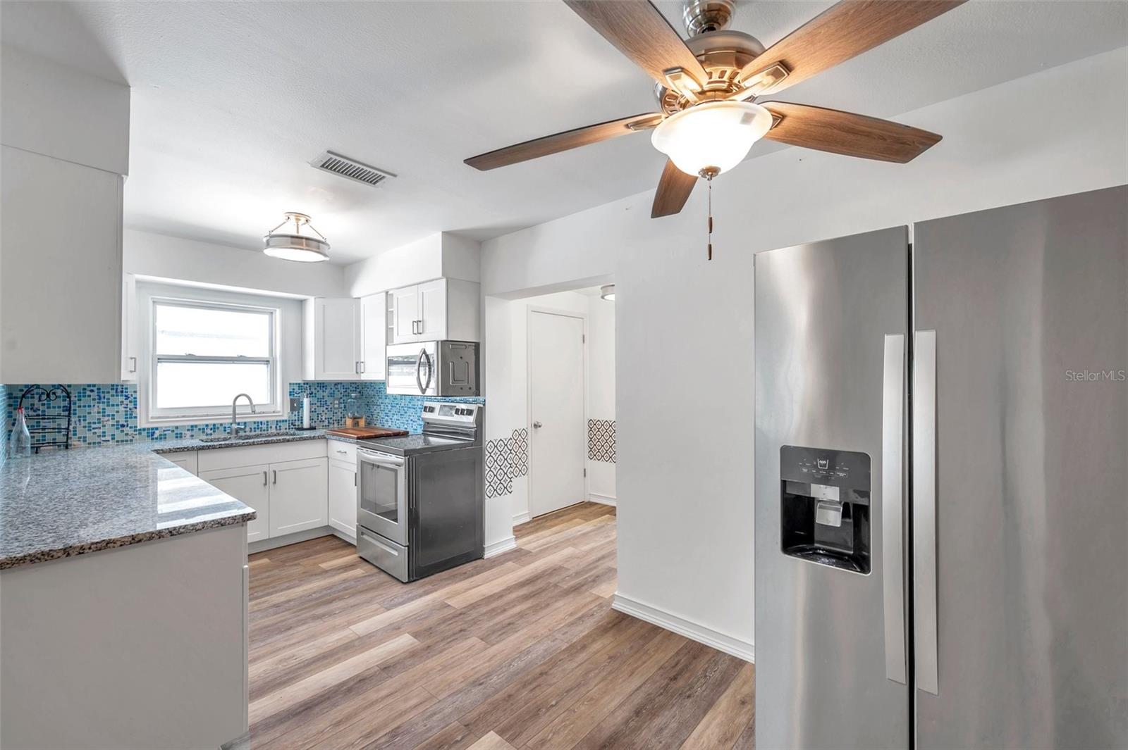 5900 CYPRESS ST N, ST PETERSBURG, FL — photo 5