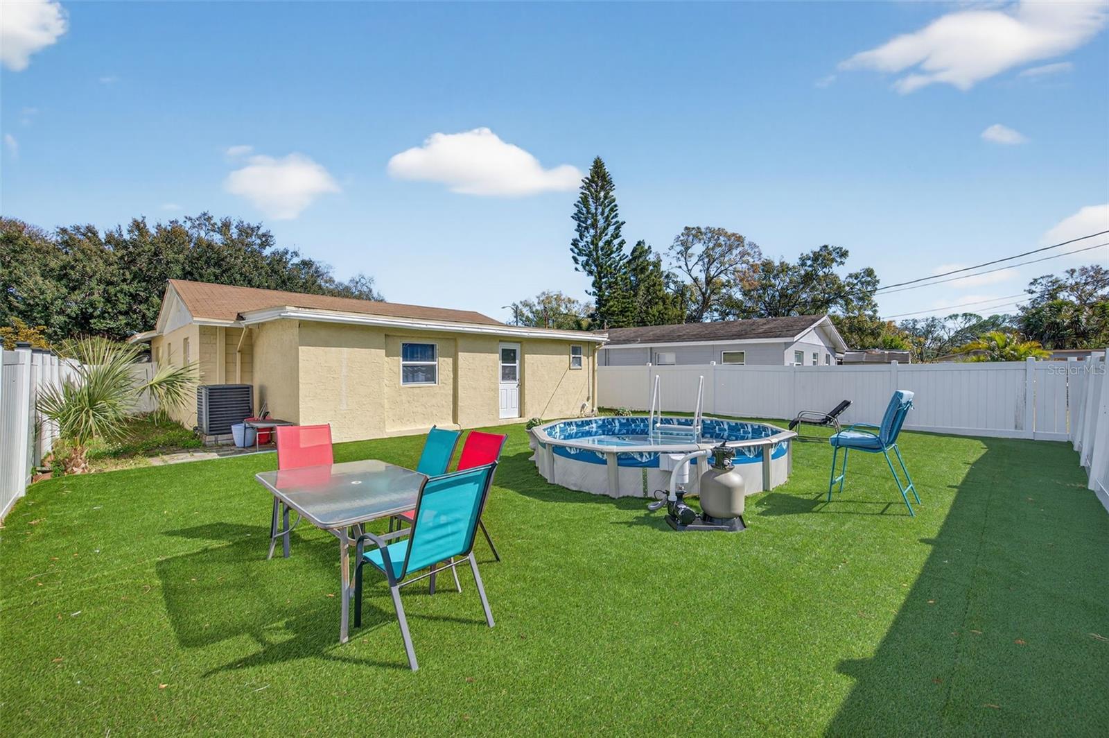 5900 CYPRESS ST N, ST PETERSBURG, FL — photo 27