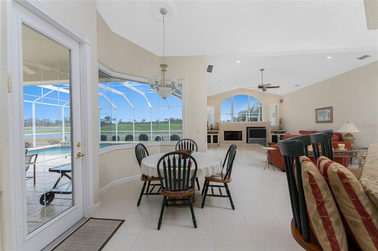 12109 SW KINGSWAY CIR, LAKE SUZY, FL — photo 13