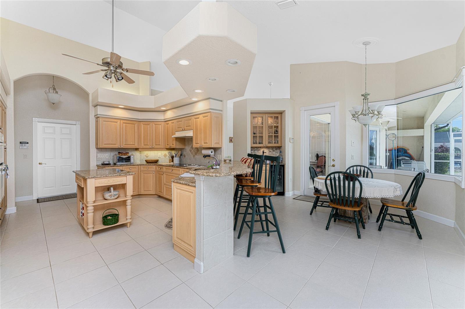 12109 SW KINGSWAY CIR, LAKE SUZY, FL — photo 22
