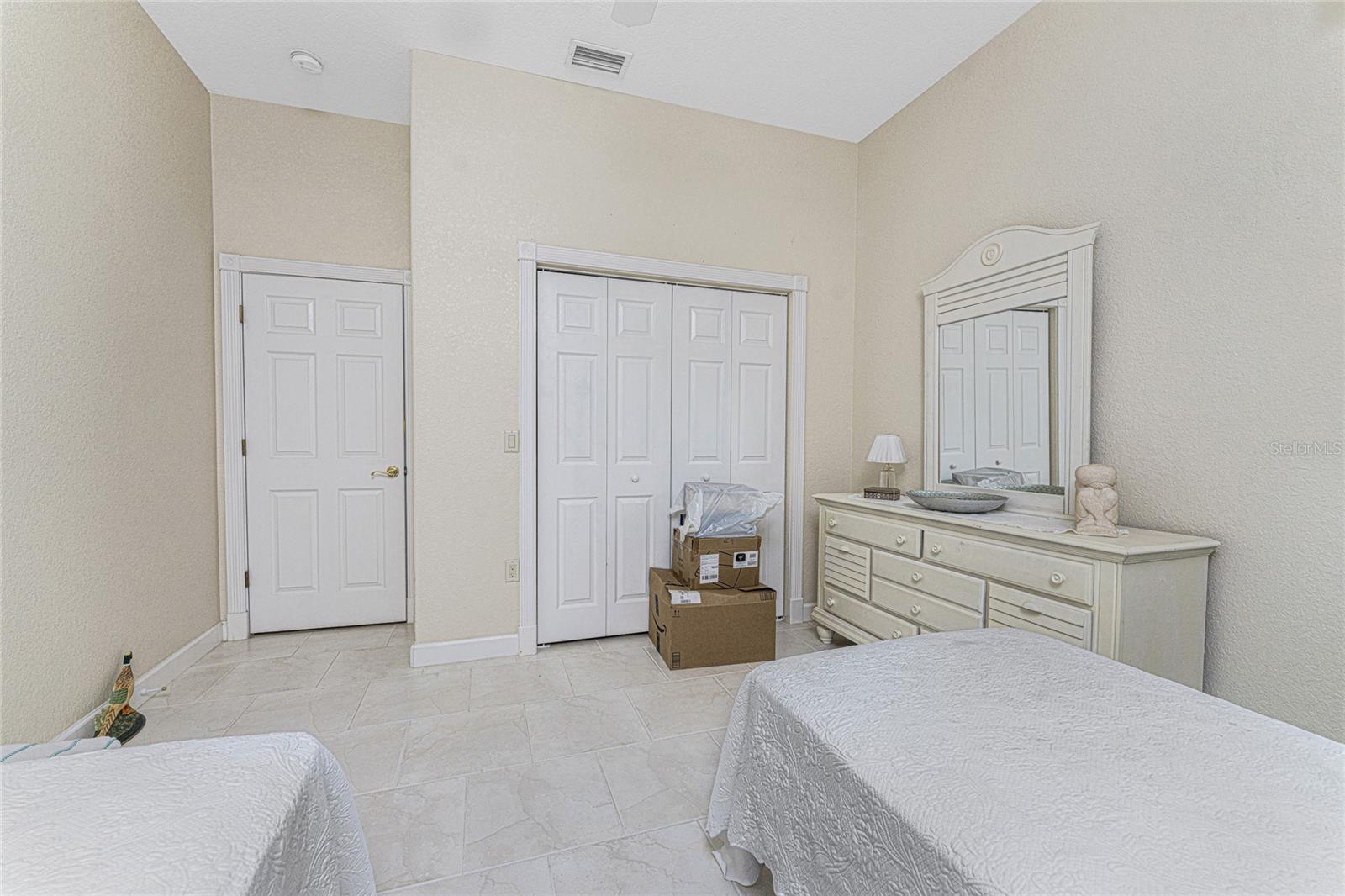 12109 SW KINGSWAY CIR, LAKE SUZY, FL — photo 37