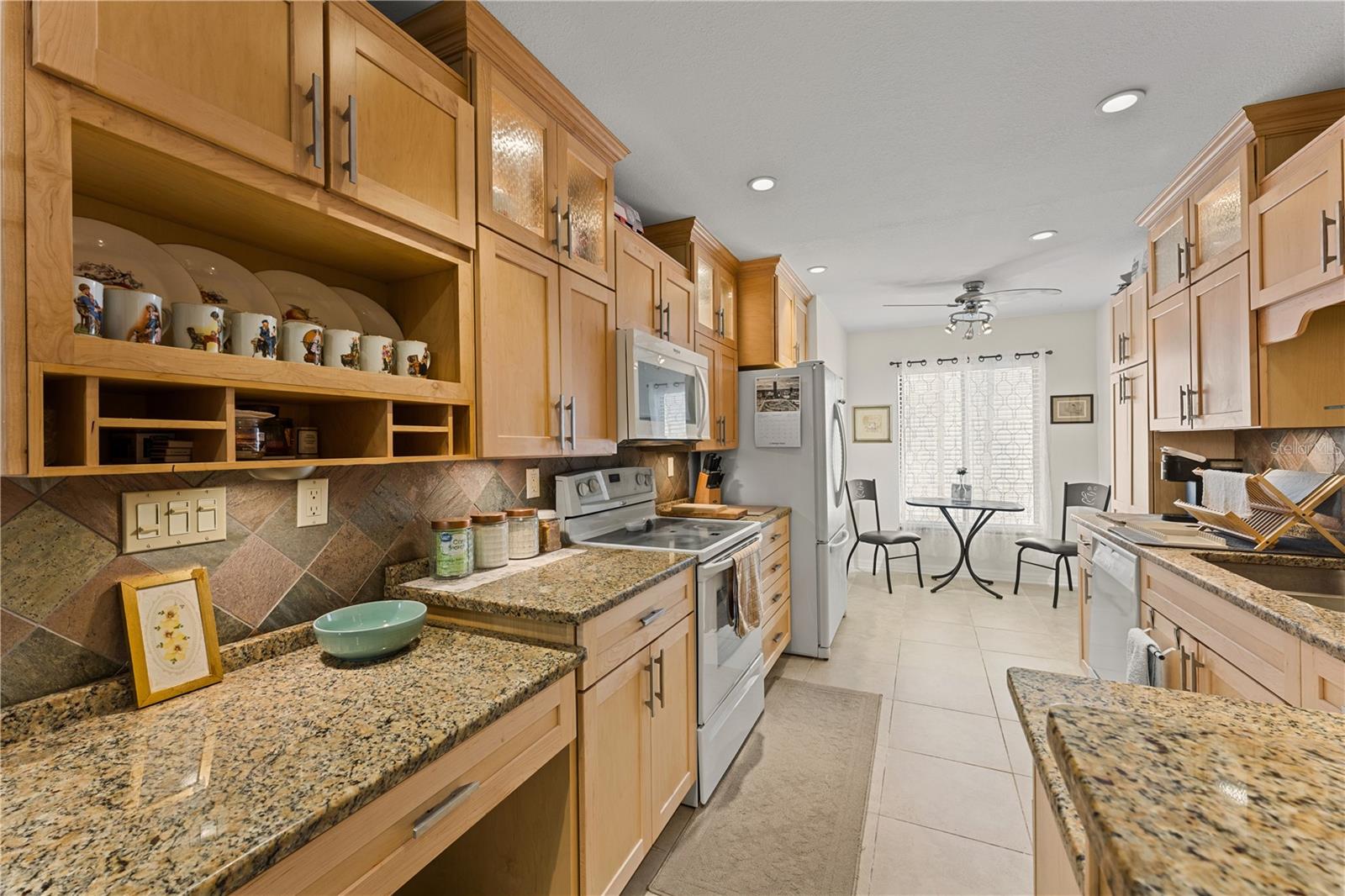 7310 SUNSHINE SKYWAY LN S #112, ST PETERSBURG, FL — photo 14