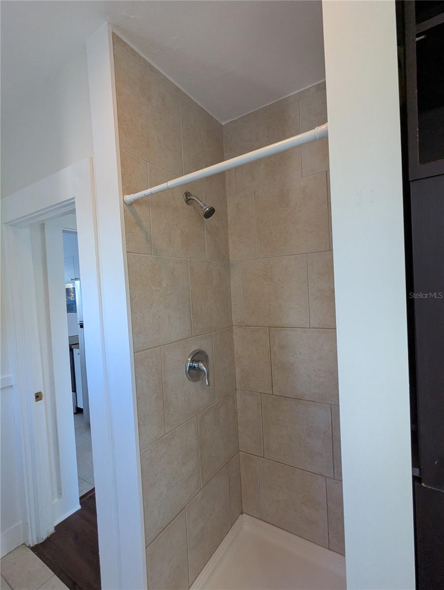 127 S PENINSULA #3, DAYTONA BEACH, FL — photo 29
