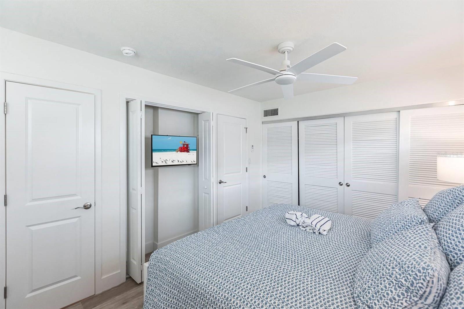 6020 MIDNIGHT PASS RD #5, SARASOTA, FL — photo 26