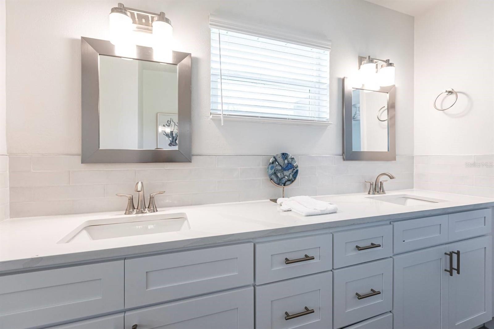 6020 MIDNIGHT PASS RD #5, SARASOTA, FL — photo 30