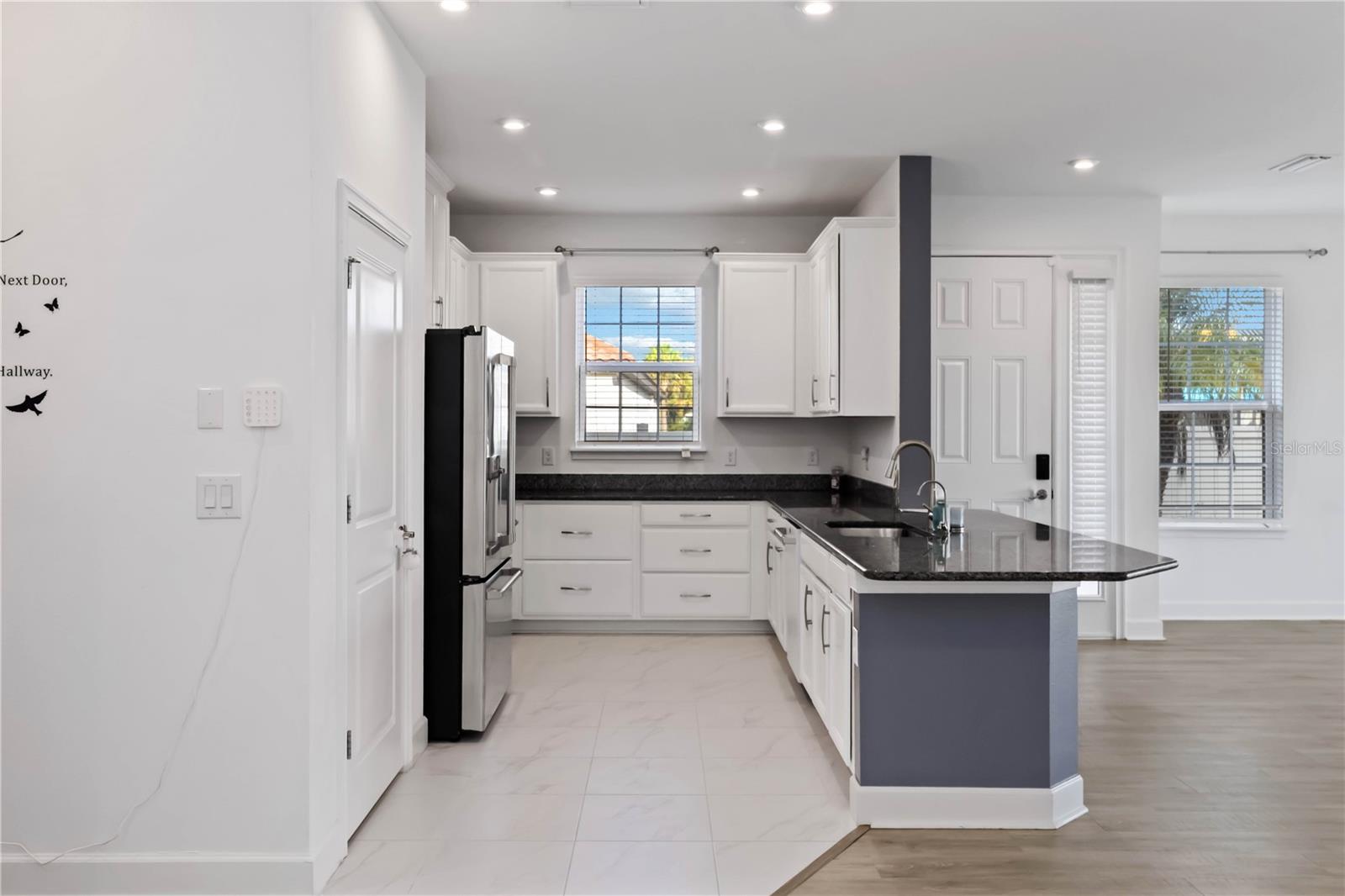 10934 WENDOVER DR, PALMETTO, FL — photo 5