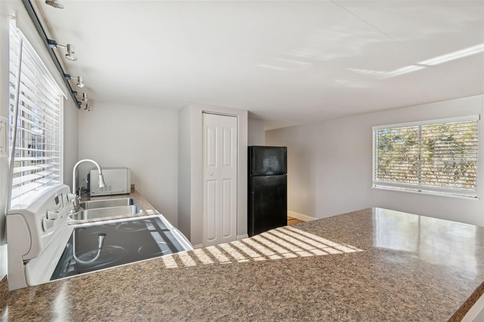 5464 S WILSON PT, HOMOSASSA, FL — photo 16