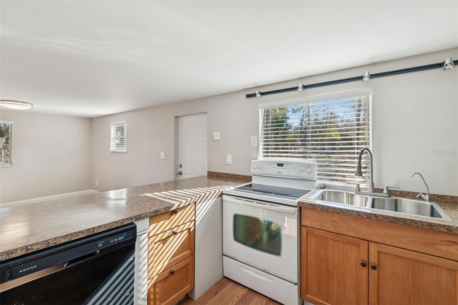 5464 S WILSON PT, HOMOSASSA, FL — photo 21