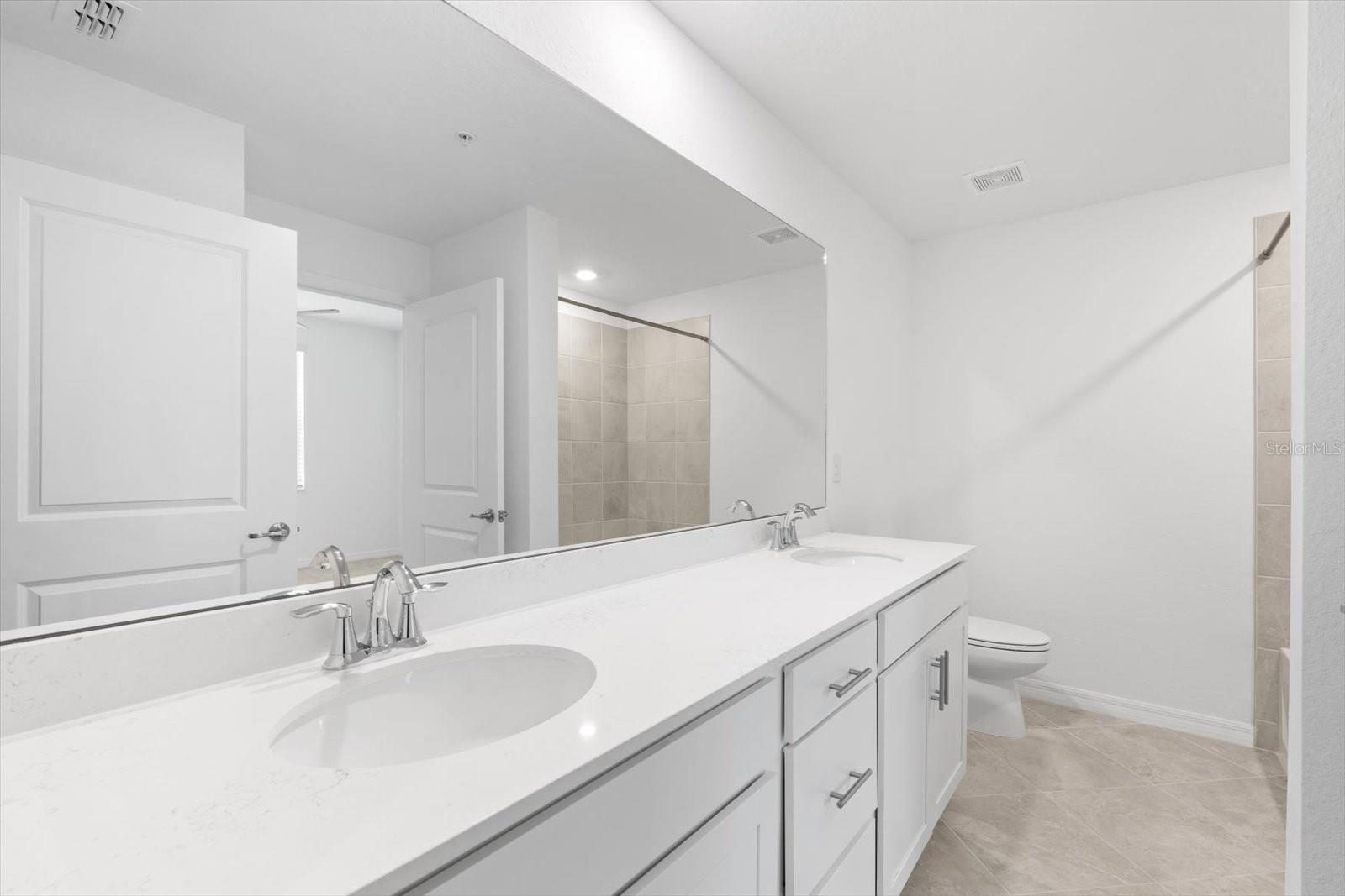12180 WELLEN GOLF ST #108, VENICE, FL — photo 20