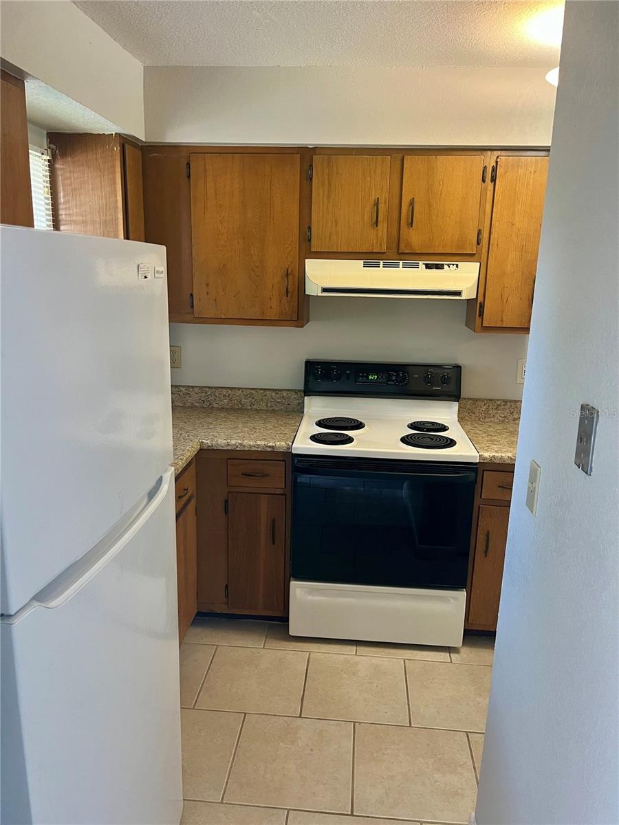 3430 NW 21ST DR #D-2, GAINESVILLE, FL — photo 4