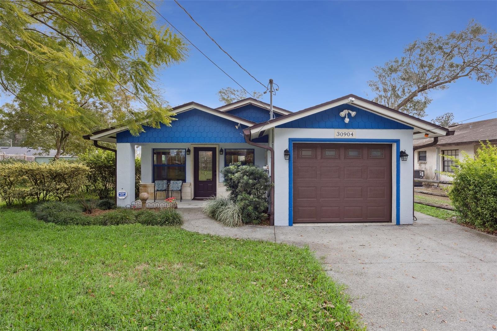 30904 DEAL DR, SORRENTO, FL