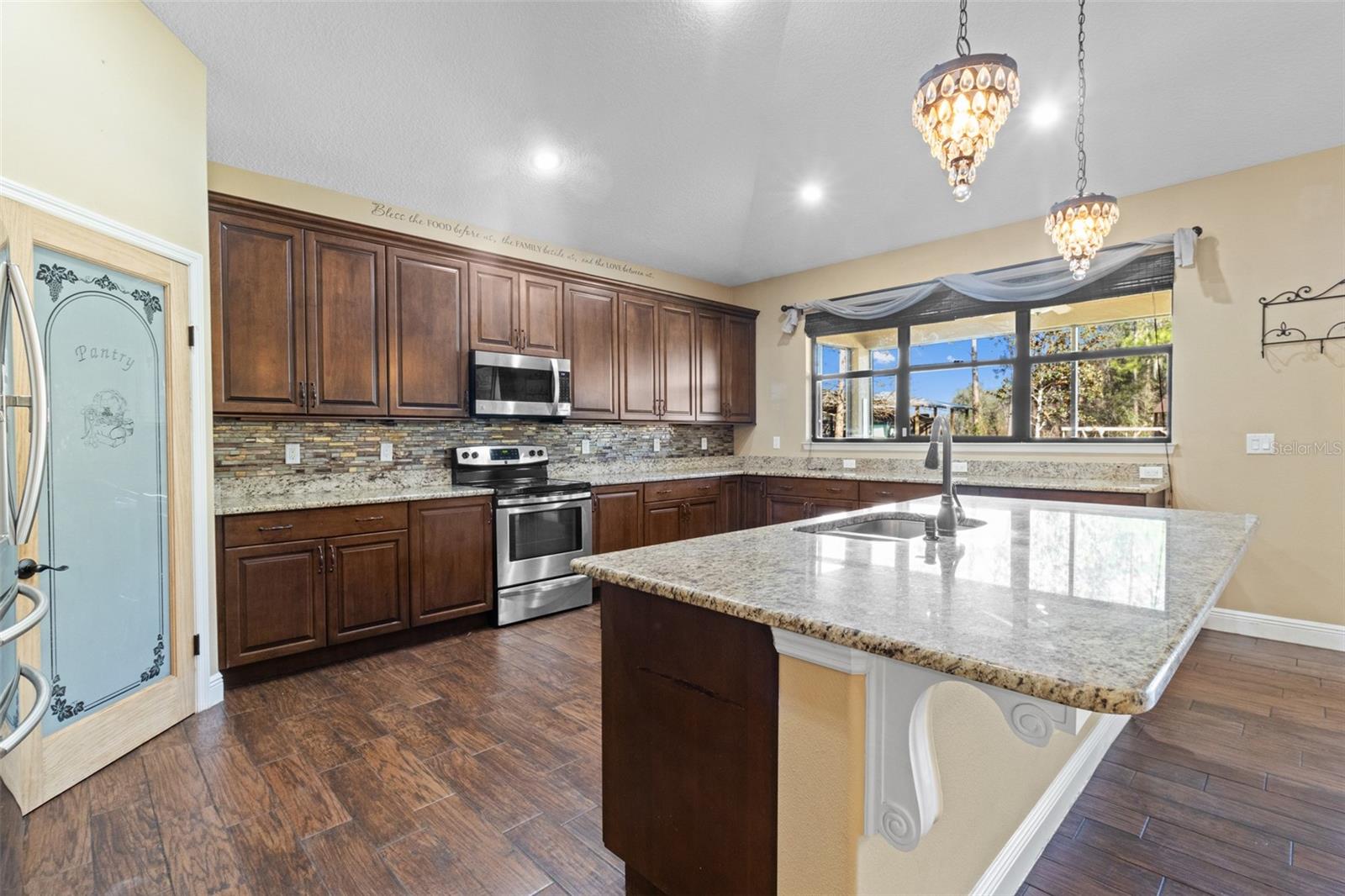 765 SLOANS RIDGE RD, GROVELAND, FL — photo 31