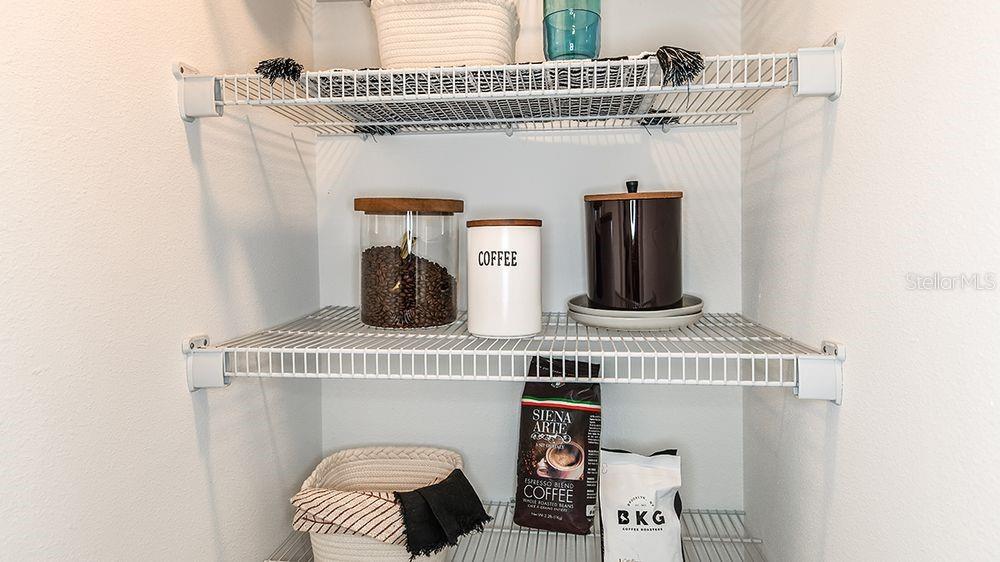 10645 ORBIT TER, SARASOTA, FL — photo 12