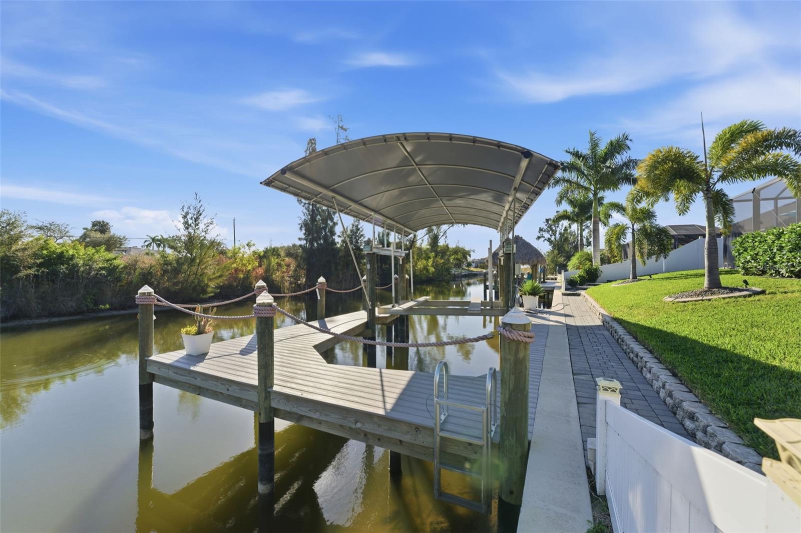 2115 SW 17TH PL, CAPE CORAL, FL — photo 7