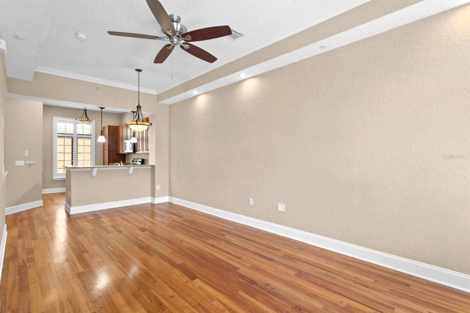 2226 SOHO BAY CT, TAMPA, FL — photo 4