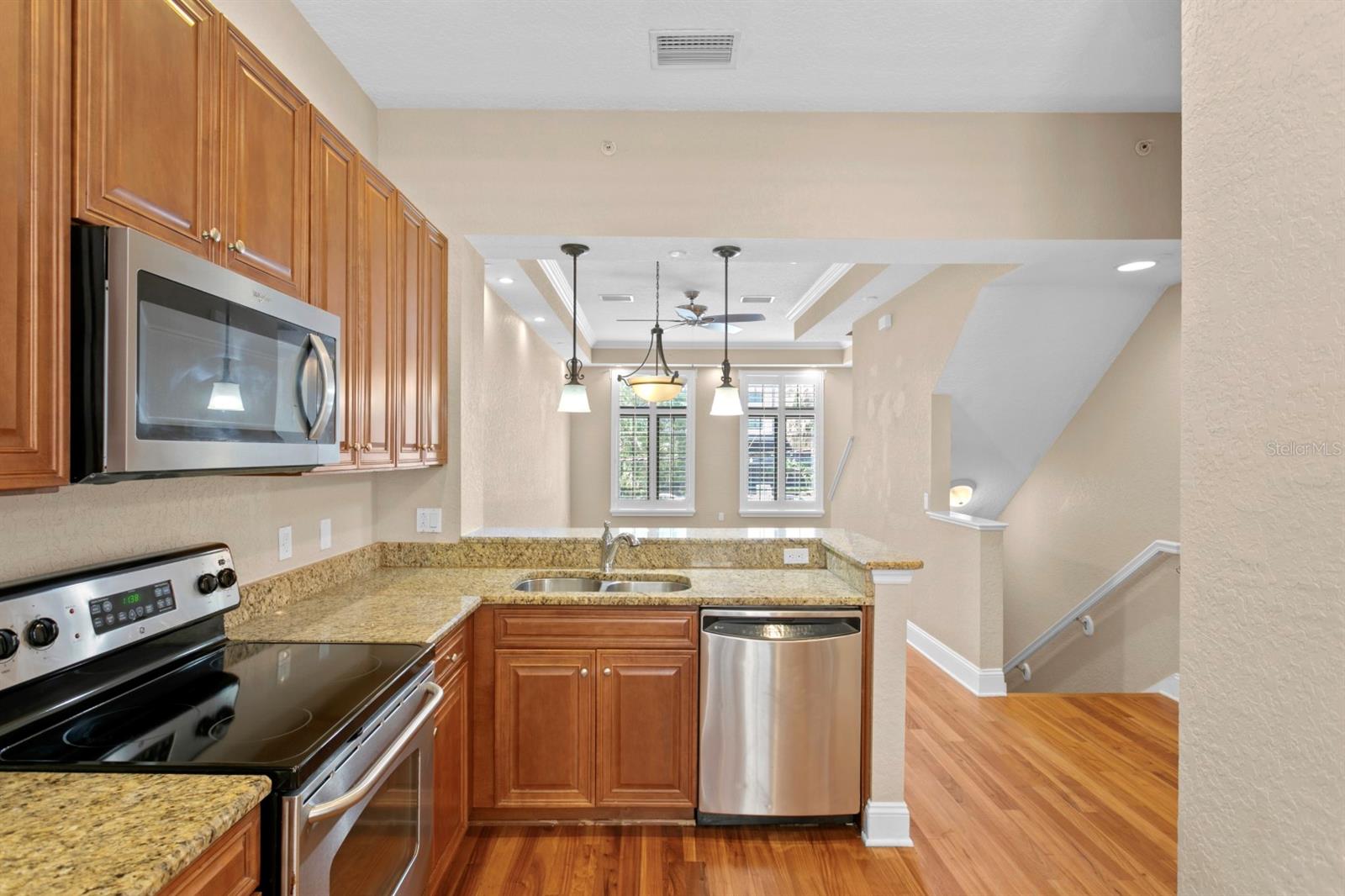 2226 SOHO BAY CT, TAMPA, FL — photo 8