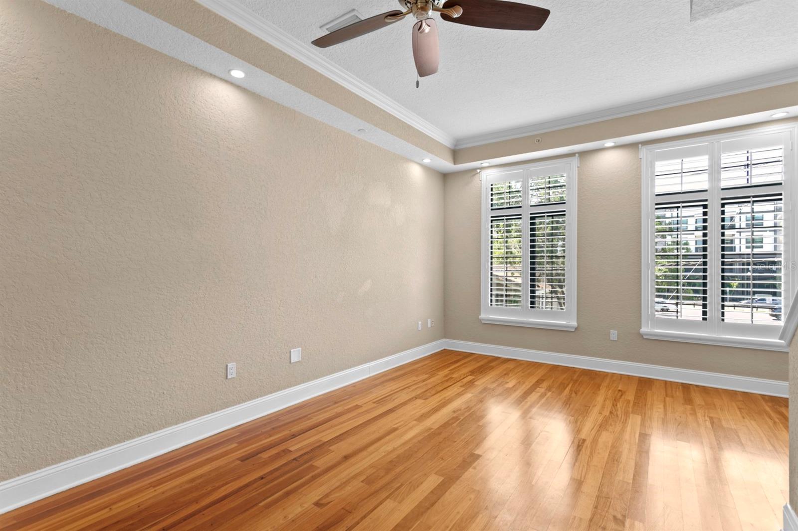 2226 SOHO BAY CT, TAMPA, FL — photo 10