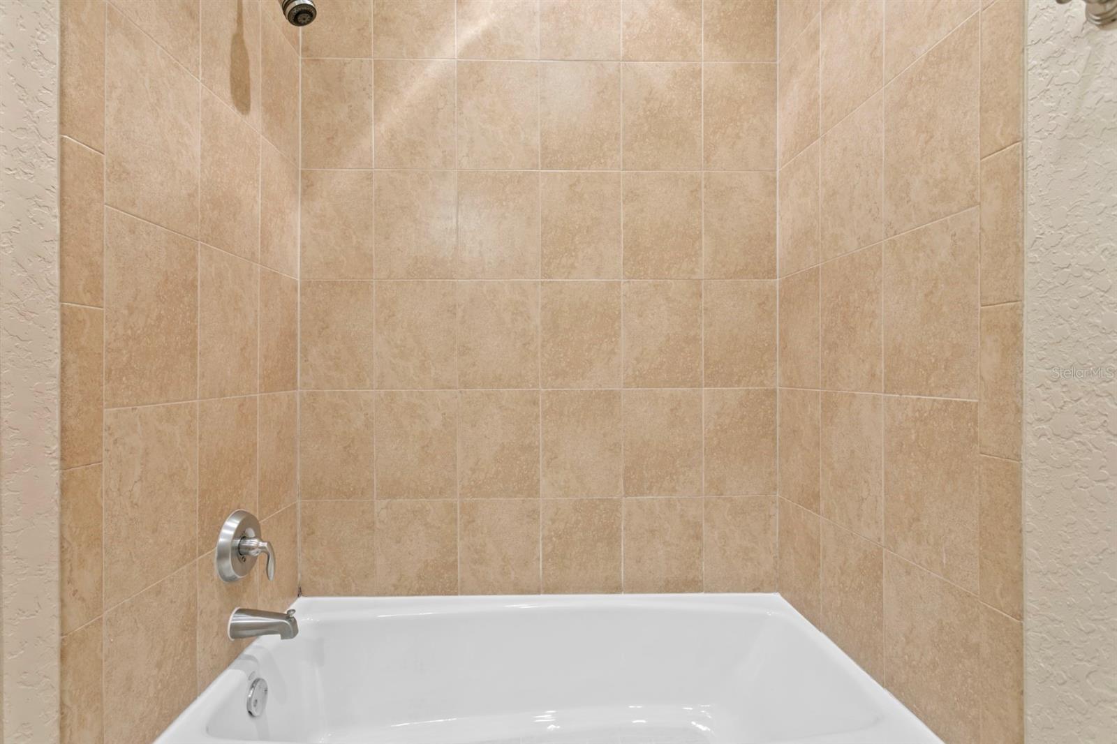 2226 SOHO BAY CT, TAMPA, FL — photo 24
